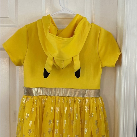 Pokémon Pikachu Cosplay Short Sleeve Hooded Tutu Dress with lightening bolts - Picture 5 of 7
